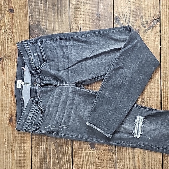 💥SNEAK PEAK low rise sz 11 black gray jeans Stretch - Picture 1 of 6